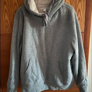 L - Sherpa lined hoodie